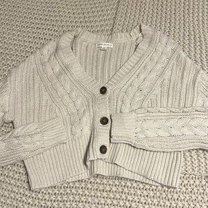 aeropostale sweater!